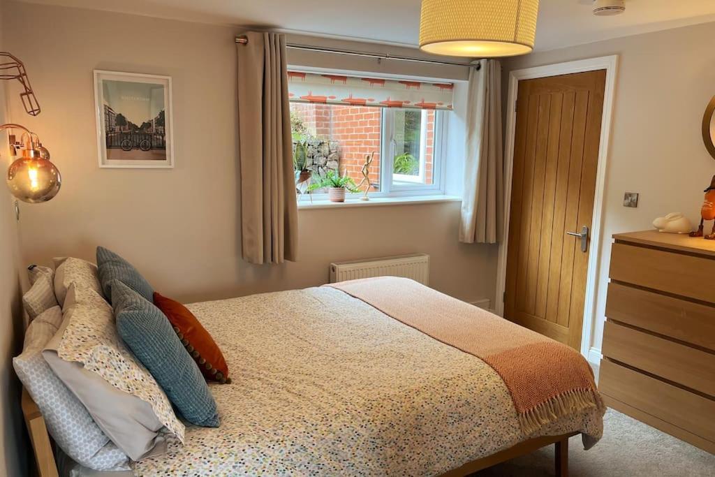 The Burrow Devon * Longdown